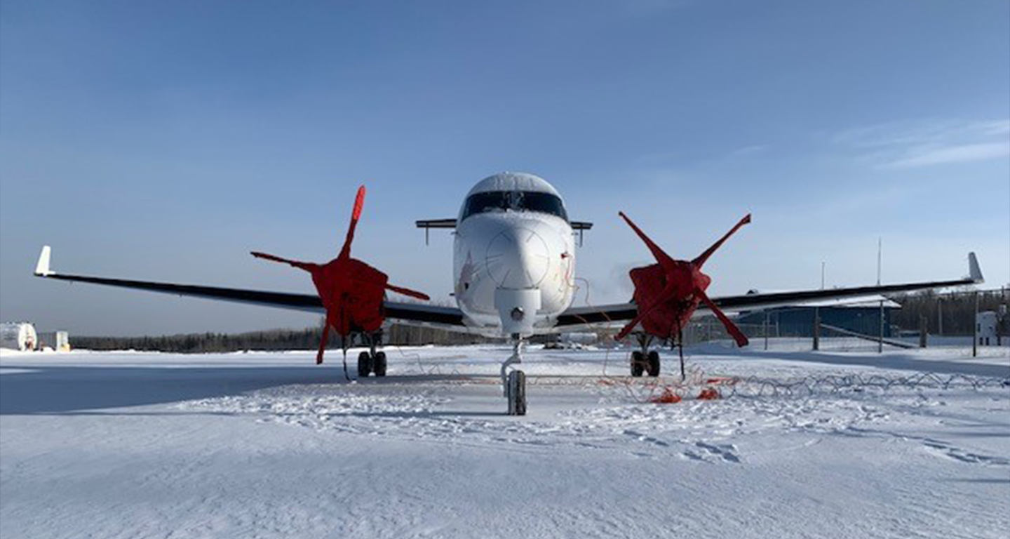beech 900-d jet in winter