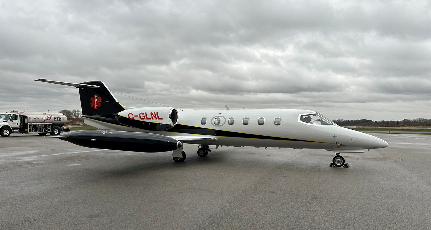 bombardier learjet on runway